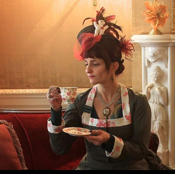 Meet your Posher, Emily - Picture 9 of 14